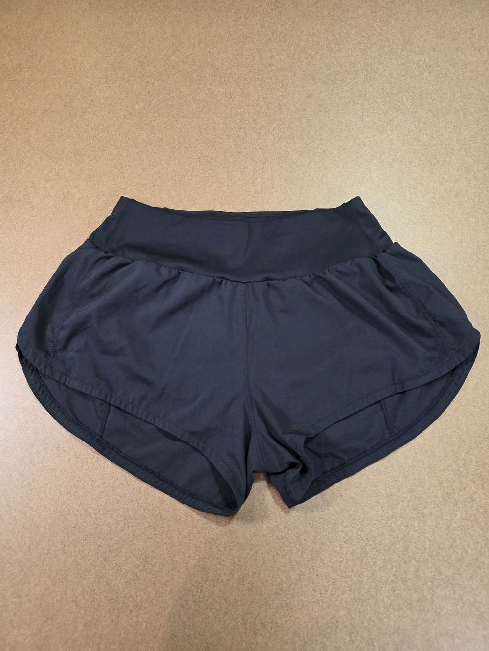 Black Women’s Performance‎ Shorts Size L
